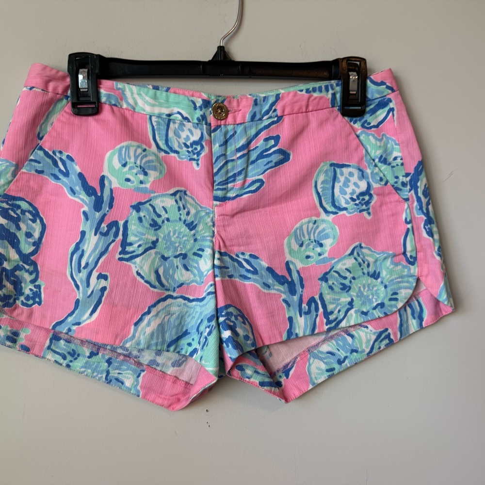 Lilly Pulitzer Adie “barefoot Princess”  shorts, size 2